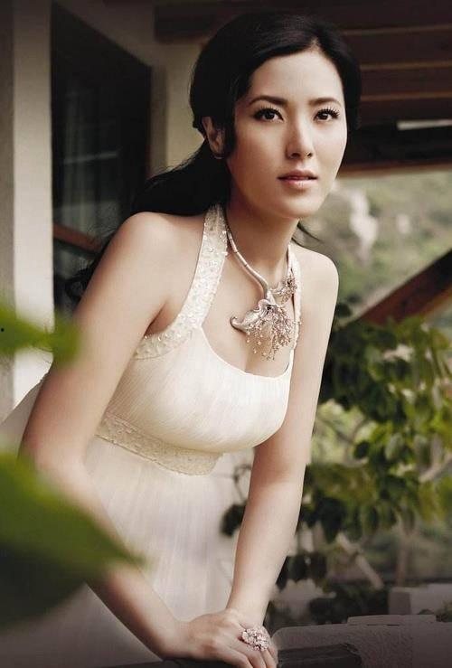 湖北美女明星网红,璀璨星河中的湖北之光