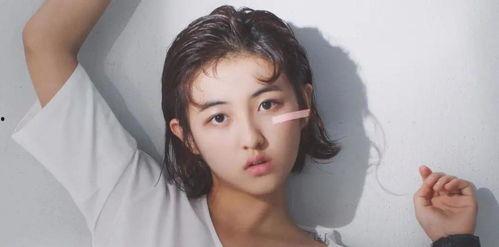 明星网红少女是谁图片,颜值与才华并存，她是如何成为新一代偶像的？