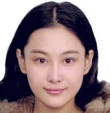 明星网红素颜被拍照,明星网红真实面貌曝光
