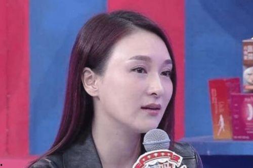 不炫富的明星网红,揭秘不炫富的明星网红生活