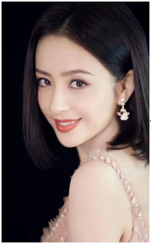 大眼女明星网红照片大全,网红照片大全集锦