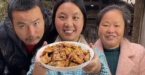 明星网红虚假人设视频,揭秘明星网红虚假人设背后的真相