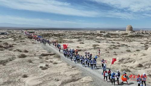 今日去瓜州旅游,穿越千年丝绸之路，探寻古韵风情