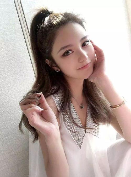 青汁明星网红同款,明星力荐——揭秘青汁明星网红同款背后的健康奥秘”