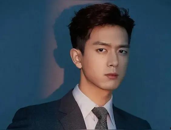 男的明星网红是谁,魅力四射的社交达人